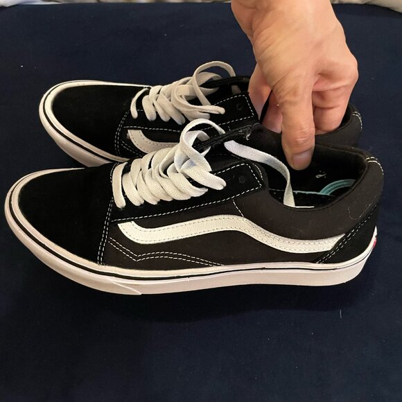 Vans Black and White Sneakers - Picture 5 of 9